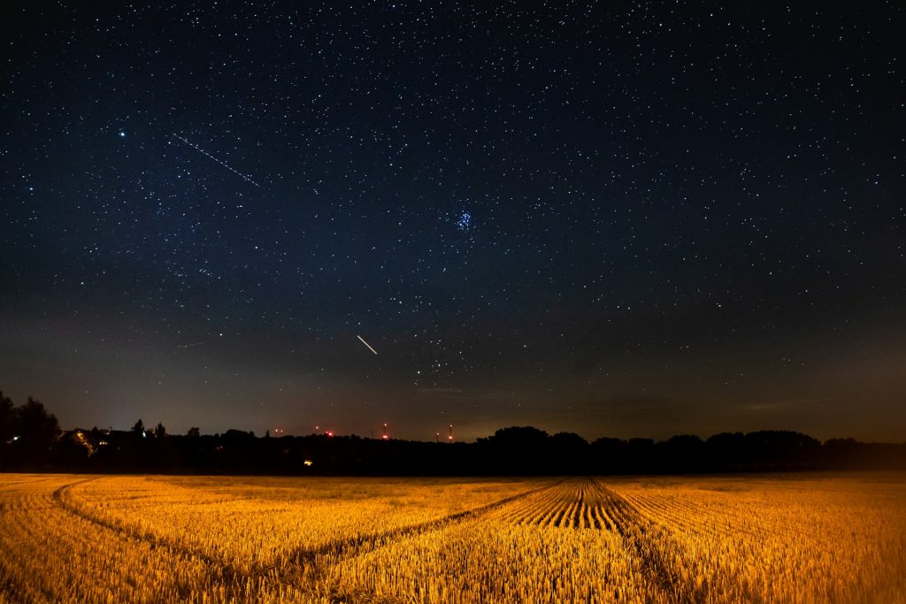Late Night Driving Adventure – With The Moon and Mars